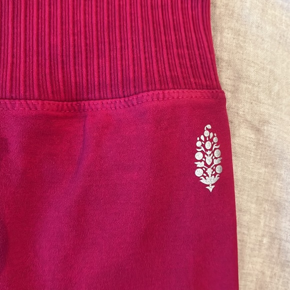 FREE PEOPLE | Movement Good Karma legging - Picture 3 of 7